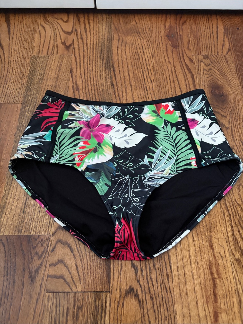 Swimsuits for All Women’s Black Tropical High-Waist Swim Bottoms Size 16